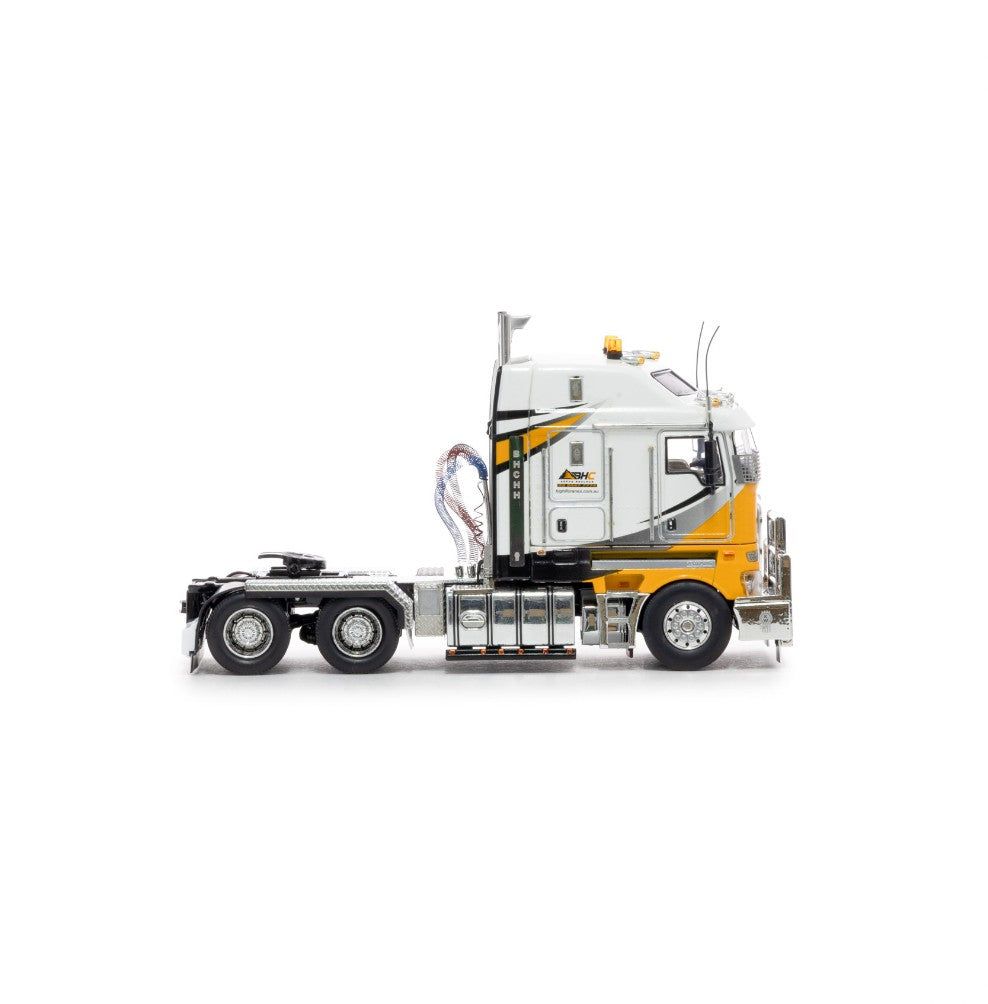 K200 TRUCK BIG HILL CRANES 2.8 CABIN