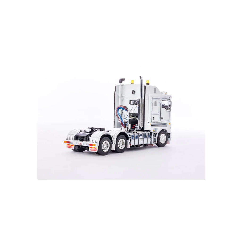 K200 TRUCK WHITE/BLACK