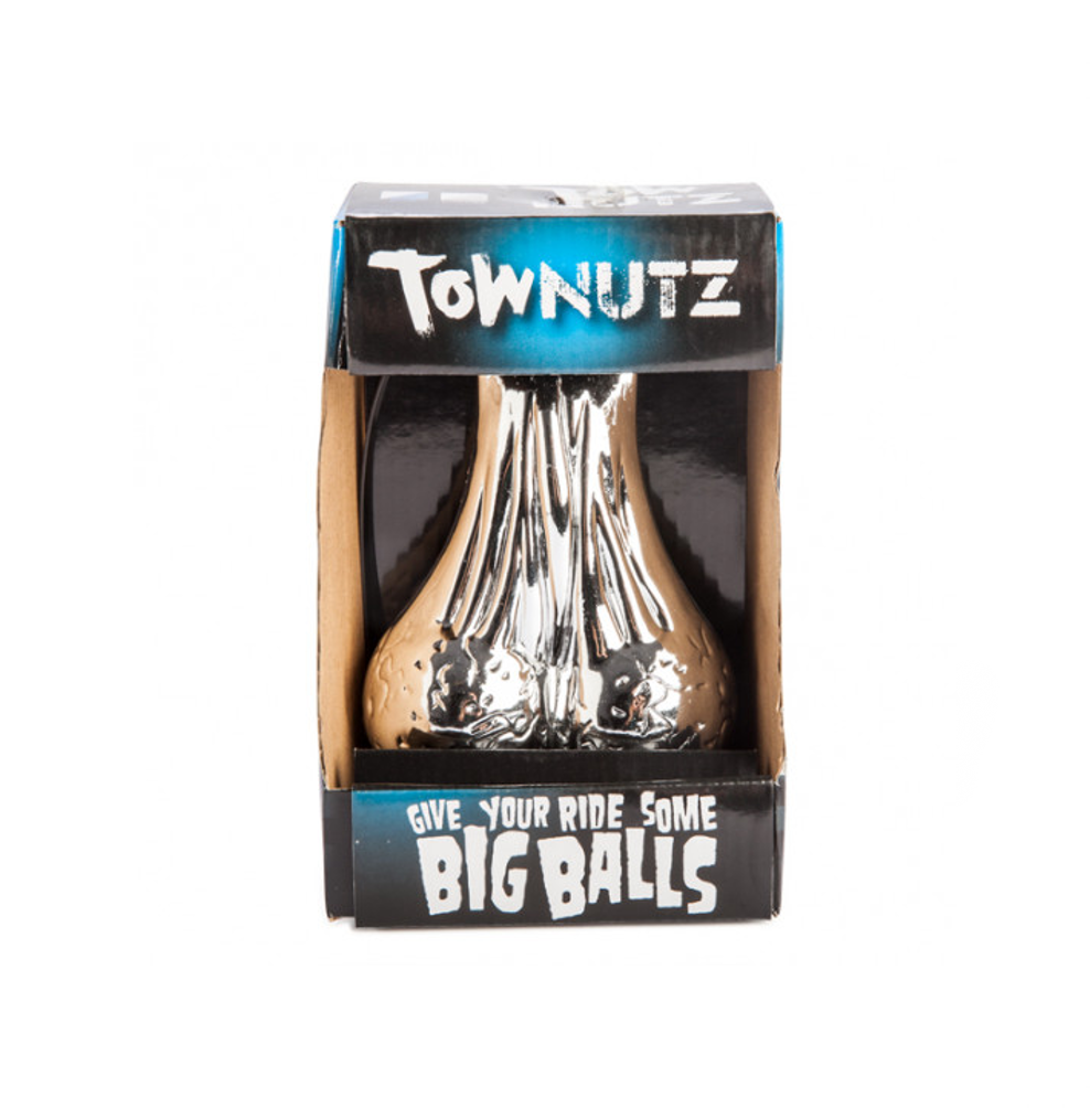 TOW NUTZ IN CHROME