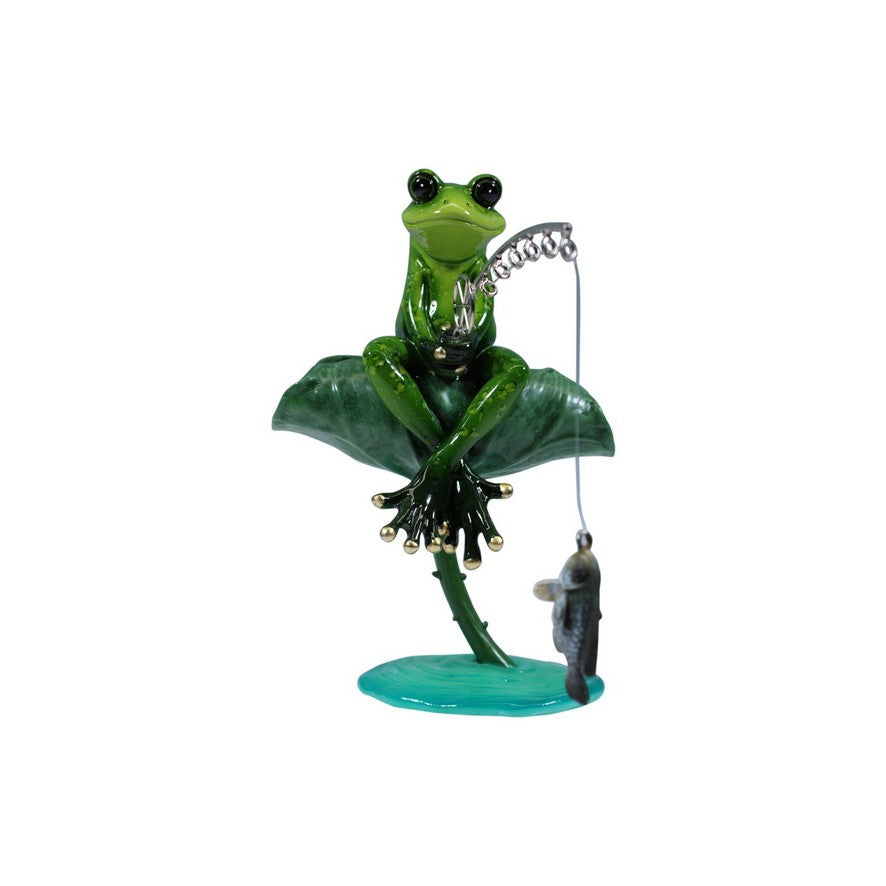 FISHING FROG SITTING ON LEAF