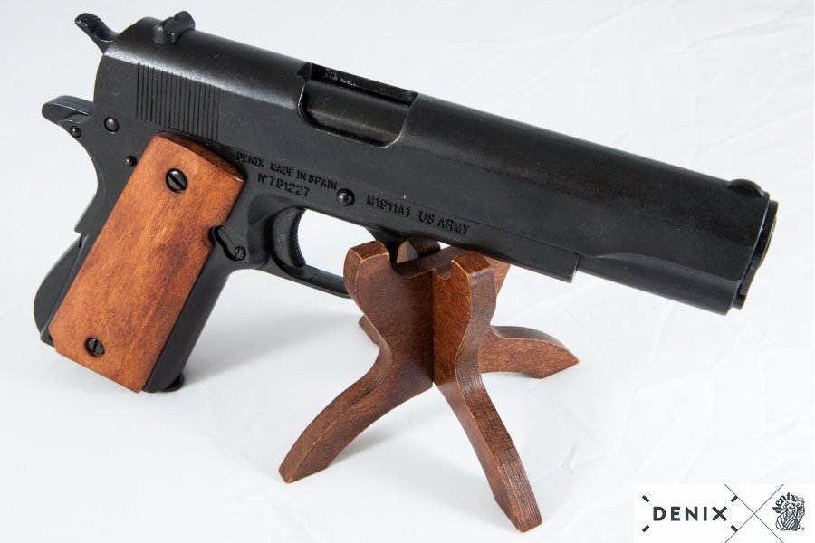 COLT 45 GOVERNMENT SMOOTH WOODEN GRIP