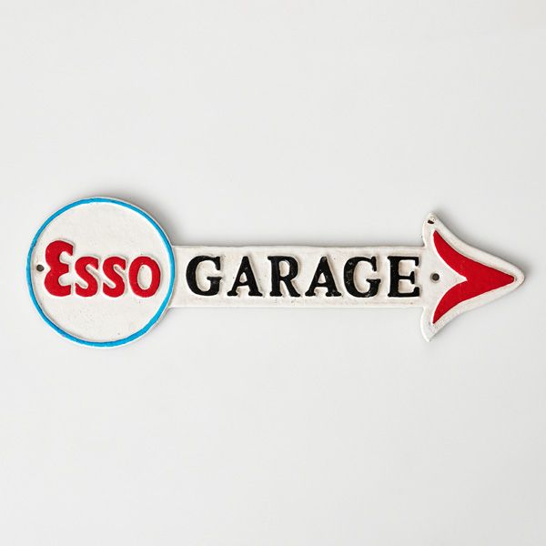 ESSO GARAGE ARROW