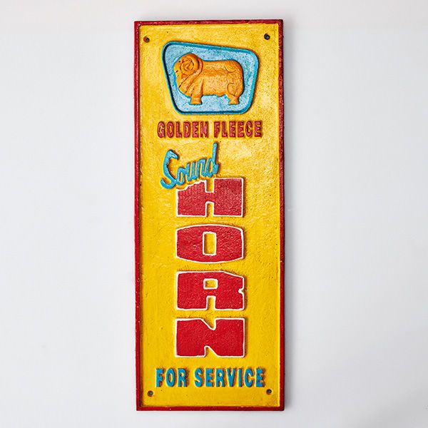 GOLDEN FLEECE HORN CAST SIGN 52CM